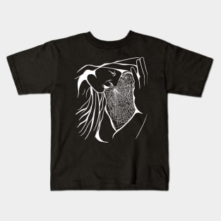 The long sorrow Kids T-Shirt